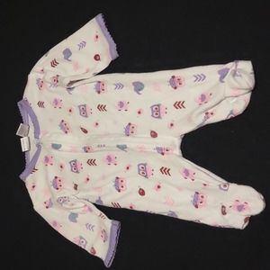 Zipper pack and play outfit